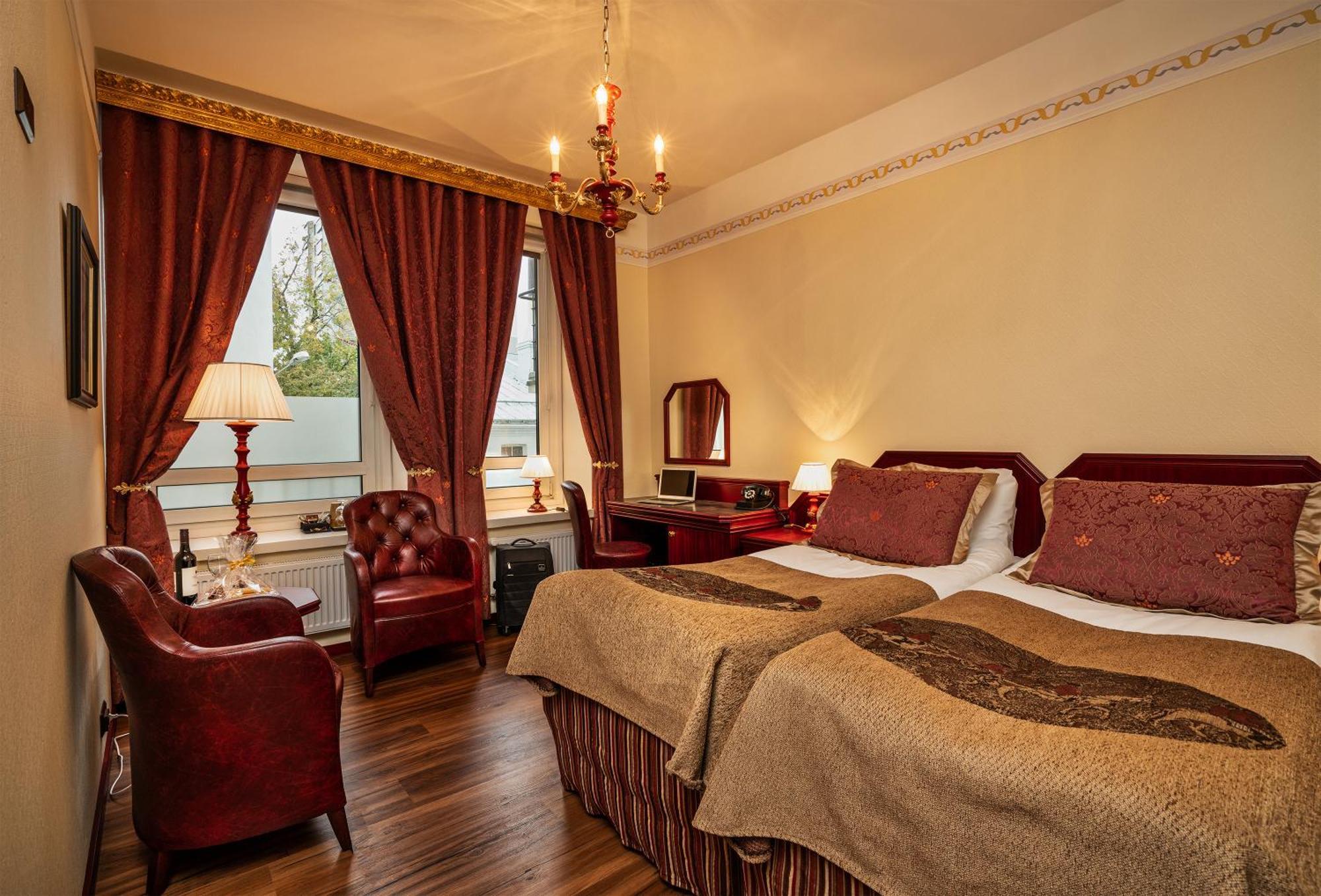 Hotel Astor Vasa Eksteriør bilde